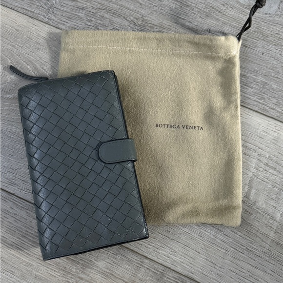 BOTTEGA VENETAIntrecciato Weave Leather Bifold wallet